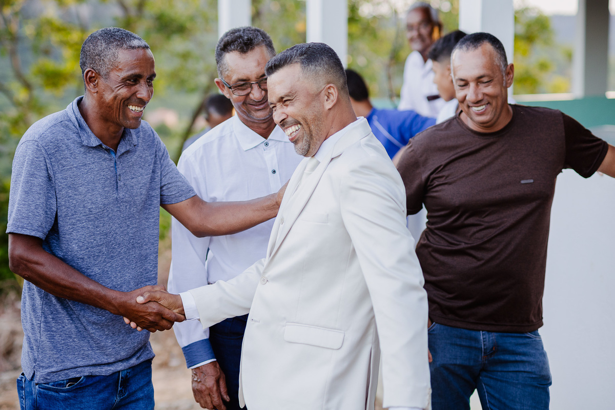 Casamento do Nilson e Daiana na comunidade de Morrinhos em Berilo MG, Fotografo Leandro Sales, Cerimonia de casamento.
Lelivéldia, Alto bravo, José Gonçalves de Minas, Jenipapo de Minas, Francisco Badaró, Chapada do Norte.