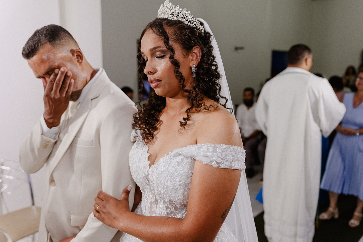 Casamento do Nilson e Daiana na comunidade de Morrinhos em Berilo MG, Fotografo Leandro Sales, Cerimonia de casamento.
Lelivéldia, Alto bravo, José Gonçalves de Minas, Jenipapo de Minas, Francisco Badaró, Chapada do Norte.