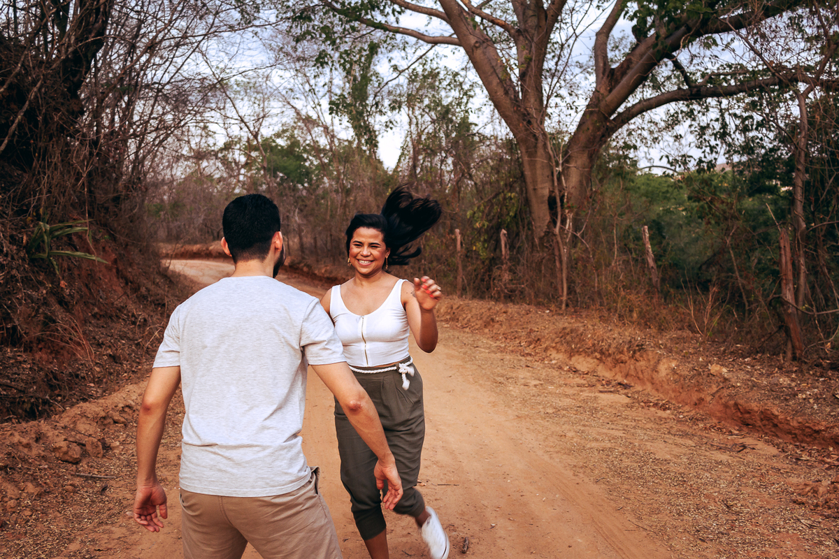 Samuel e Geovanna
Ensaio fotográfico em Berilo
Fotografo: Leandro Sales
