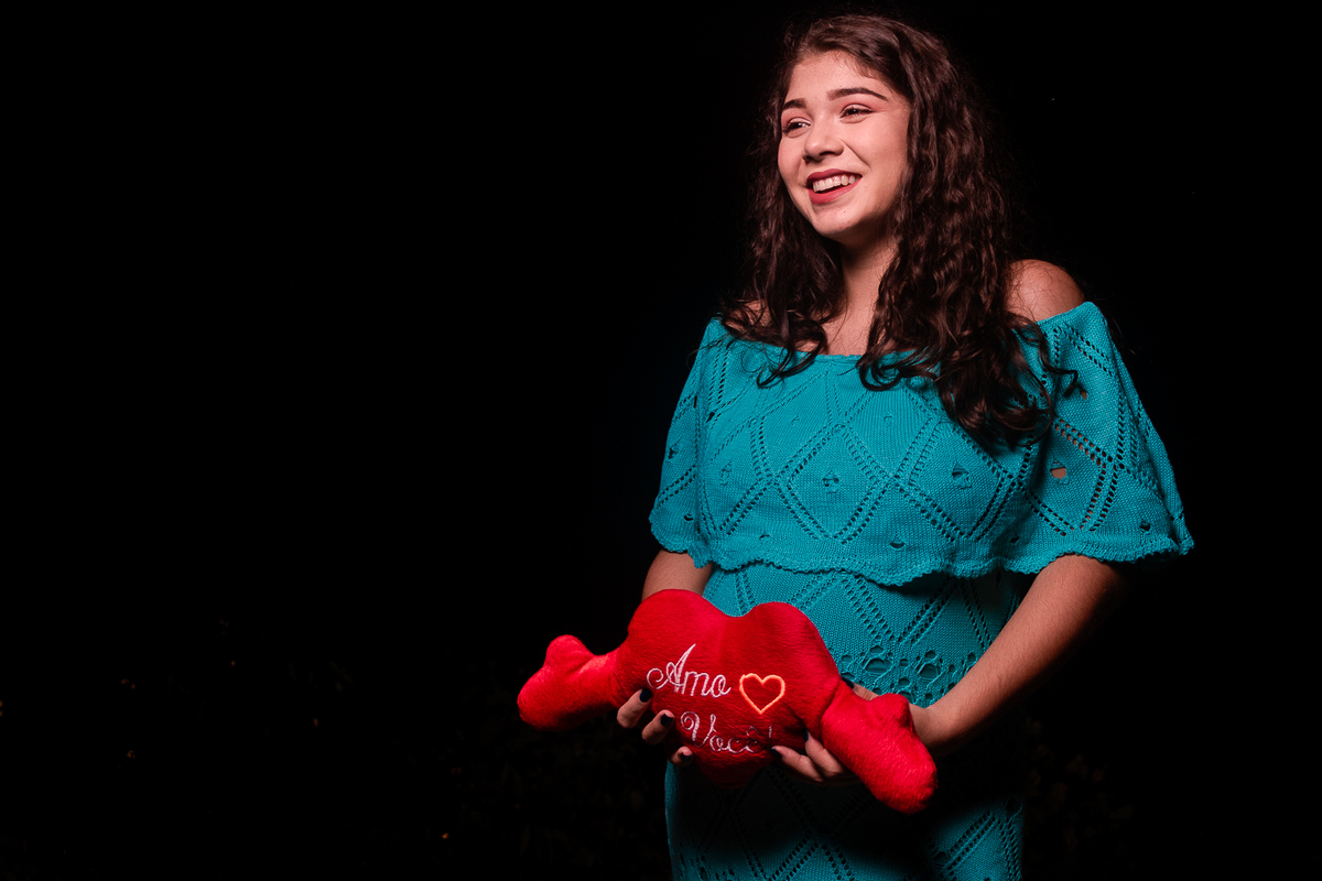 ensaio-gestante-do-fotografo-leandro-sales-fotografias-ao-ar-livre-em-berilo-mg