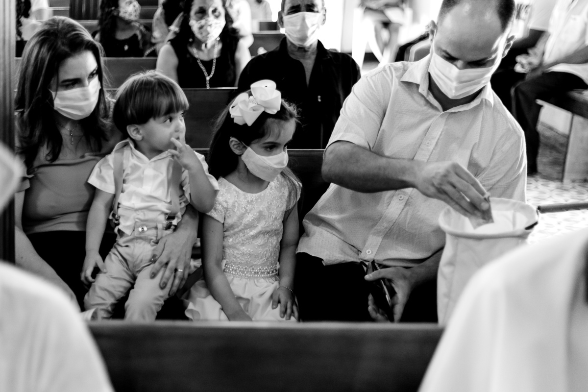 Batizado do Matheus e Mariana realizado na Igreja do Rosário em Francisco Badaró - MG 
Fotógrafo: Leandro Sales