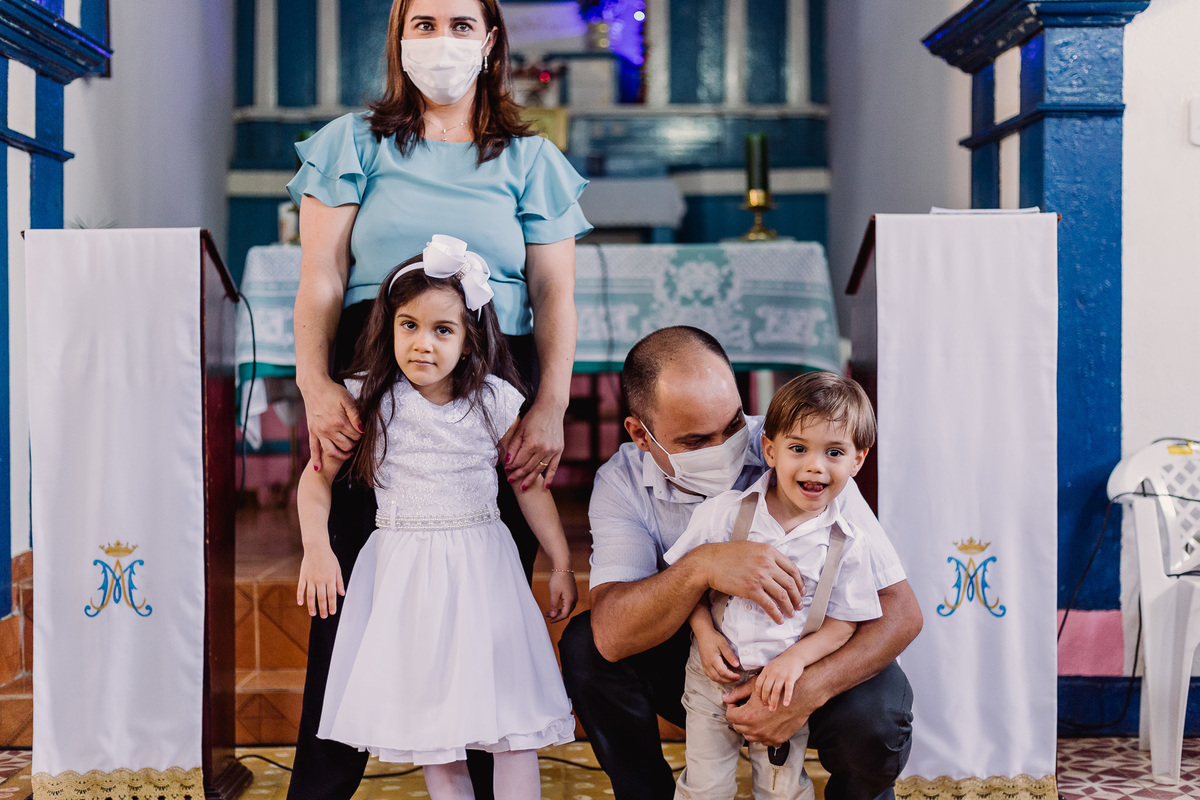 Batizado do Matheus e Mariana realizado na Igreja do Rosário em Francisco Badaró - MG 
Fotógrafo: Leandro Sales
