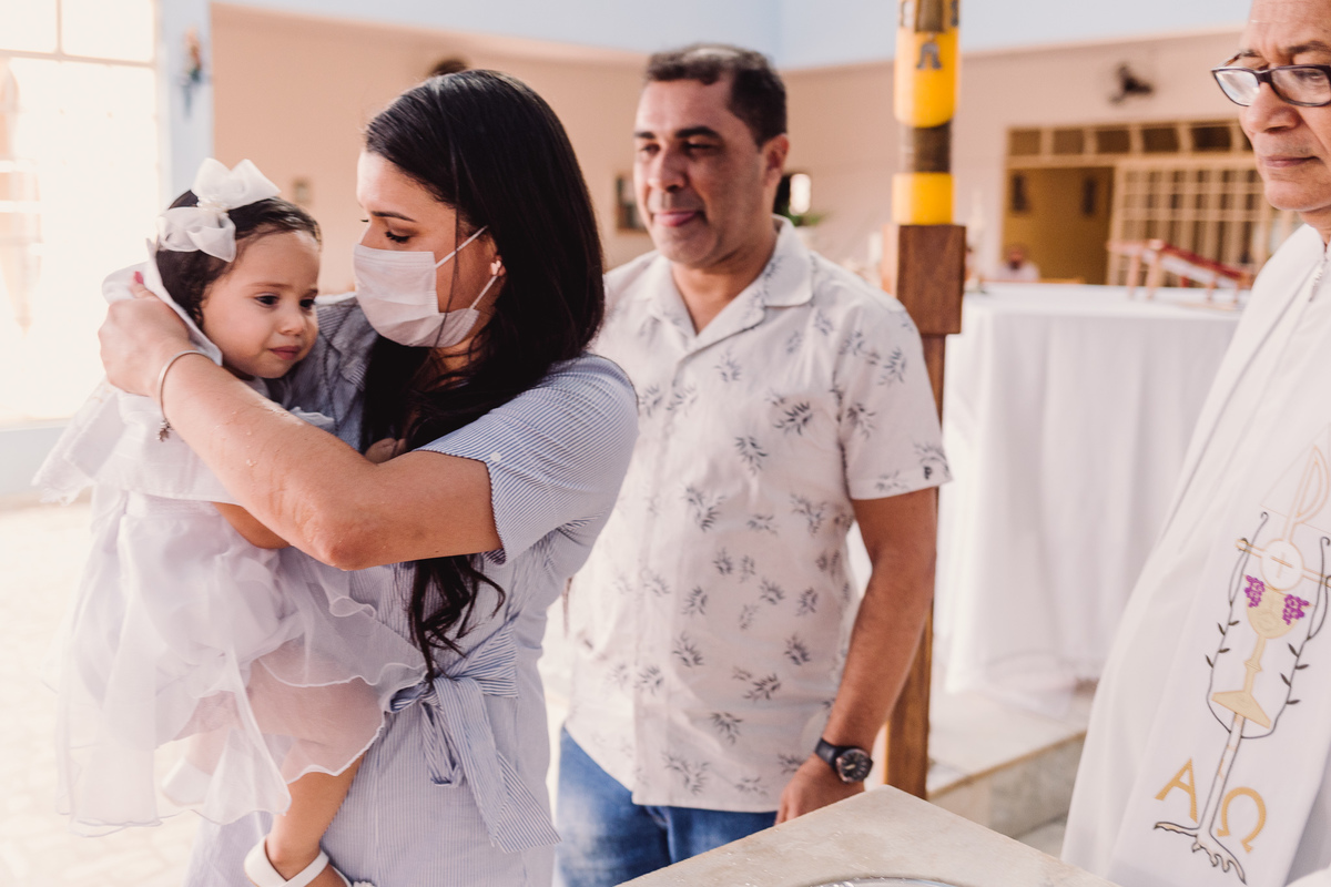 Batizado da Mariana realizado na Igreja de Nossa Senhora de Fátima em Berilo - MG 
Fotógrafo: Leandro Sales