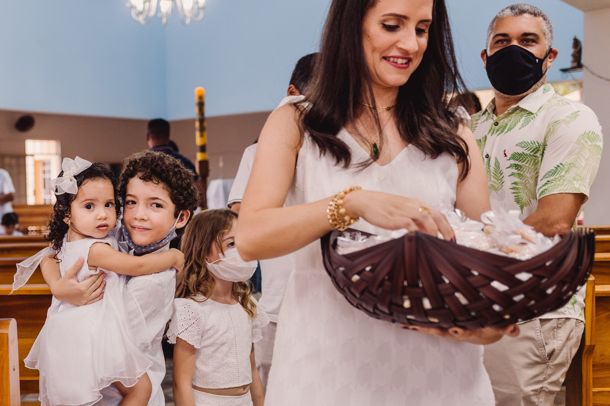 Batizado da Mariana realizado na Igreja de Nossa Senhora de Fátima em Berilo - MG 
Fotógrafo: Leandro Sales
