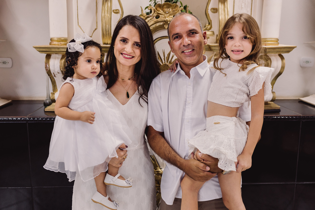 Batizado da Mariana realizado na Igreja de Nossa Senhora de Fátima em Berilo - MG 
Fotógrafo: Leandro Sales