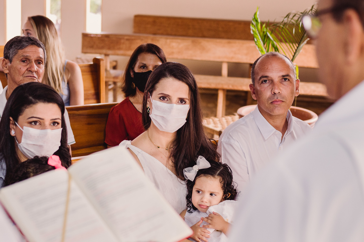 Batizado da Mariana realizado na Igreja de Nossa Senhora de Fátima em Berilo - MG 
Fotógrafo: Leandro Sales