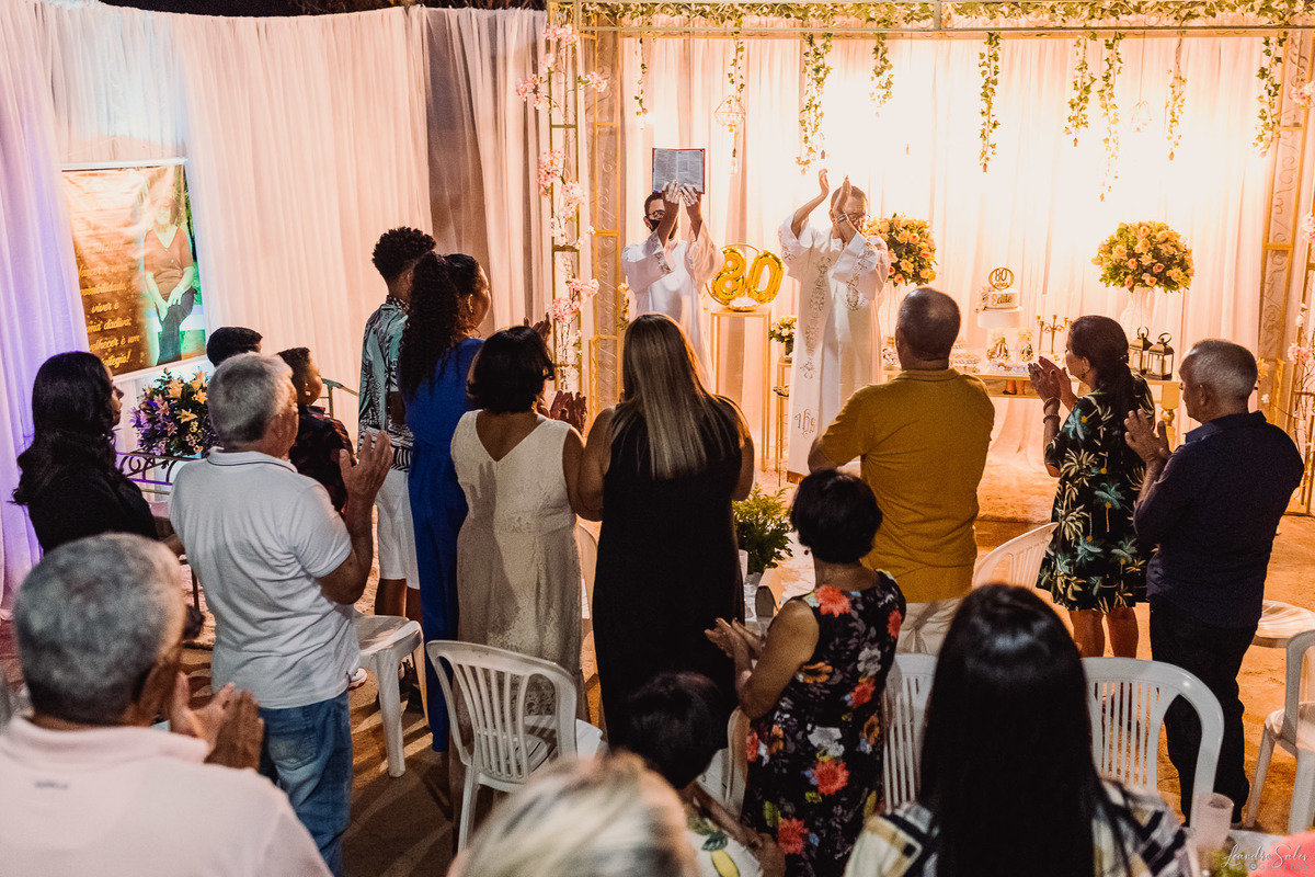 festa de aniversário em berilo-mg 80 anos da dona edite
Fotografo: Leandro Sales Fotografias