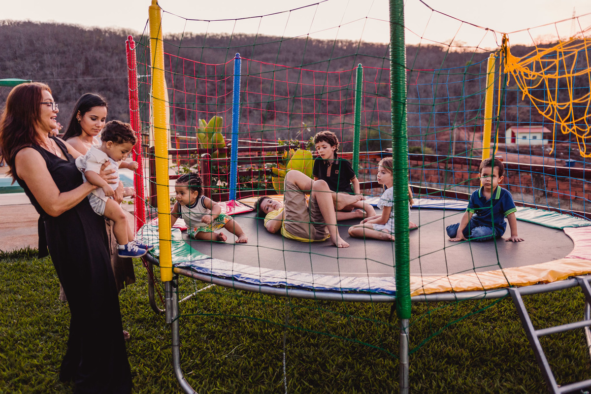 Batizado e Aniversário da Júlia realizado respectivamente na Igreja de Nossa Senhora de Fátima e Recanto Beira Rio em Berilo - MG 
Fotógrafo: Leandro Sales