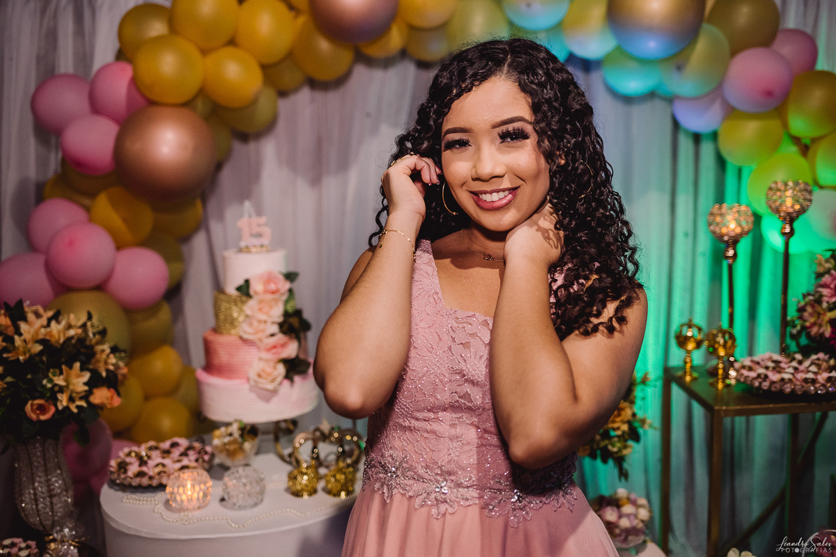 Festa de 15 anos da Laiane - Berilo MG
Fotografo: Leandro Sales