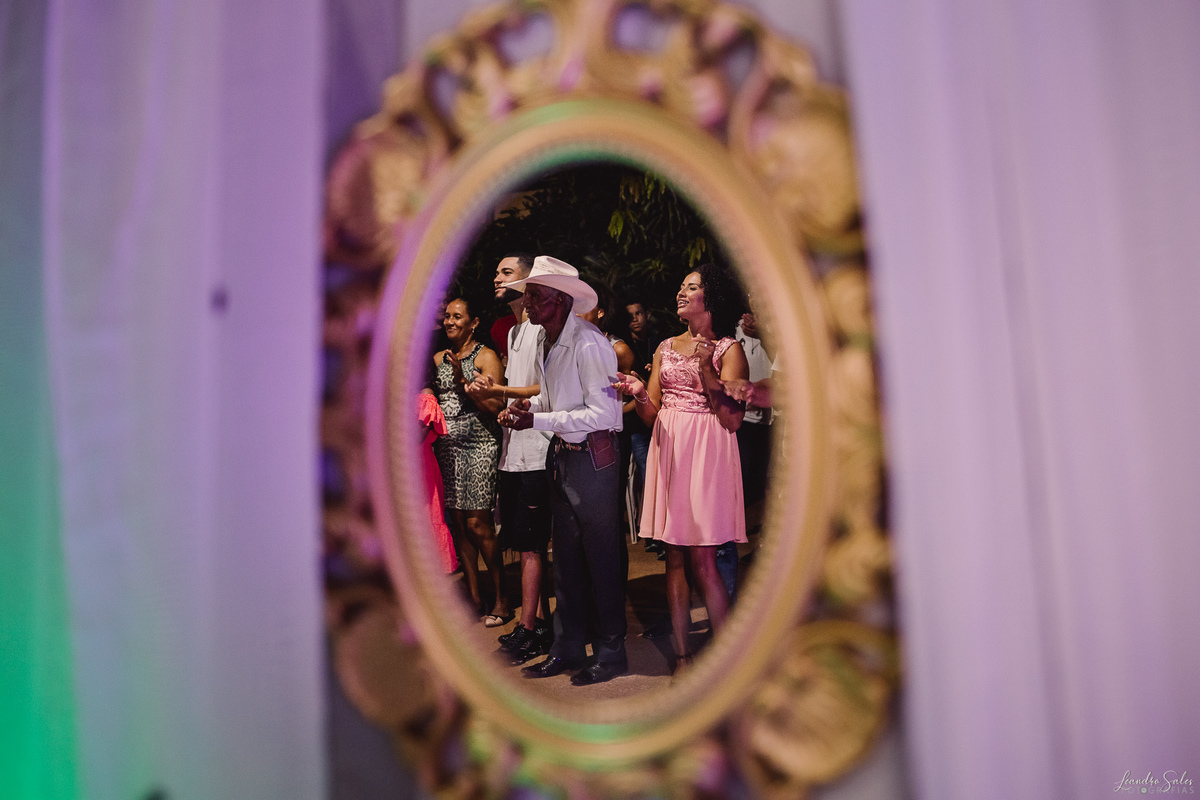 Festa de 15 anos da Laiane - Berilo MG
Fotografo: Leandro Sales