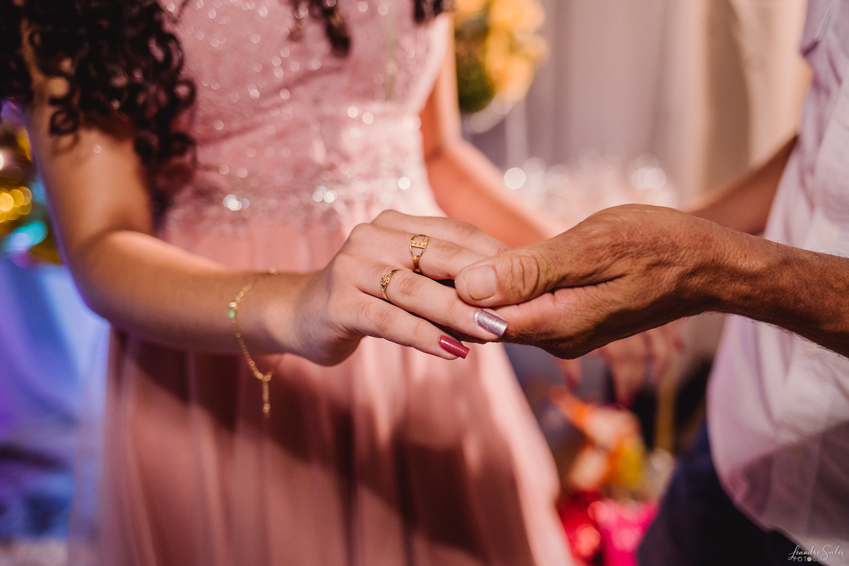 Festa de 15 anos da Laiane - Berilo MG
Fotografo: Leandro Sales