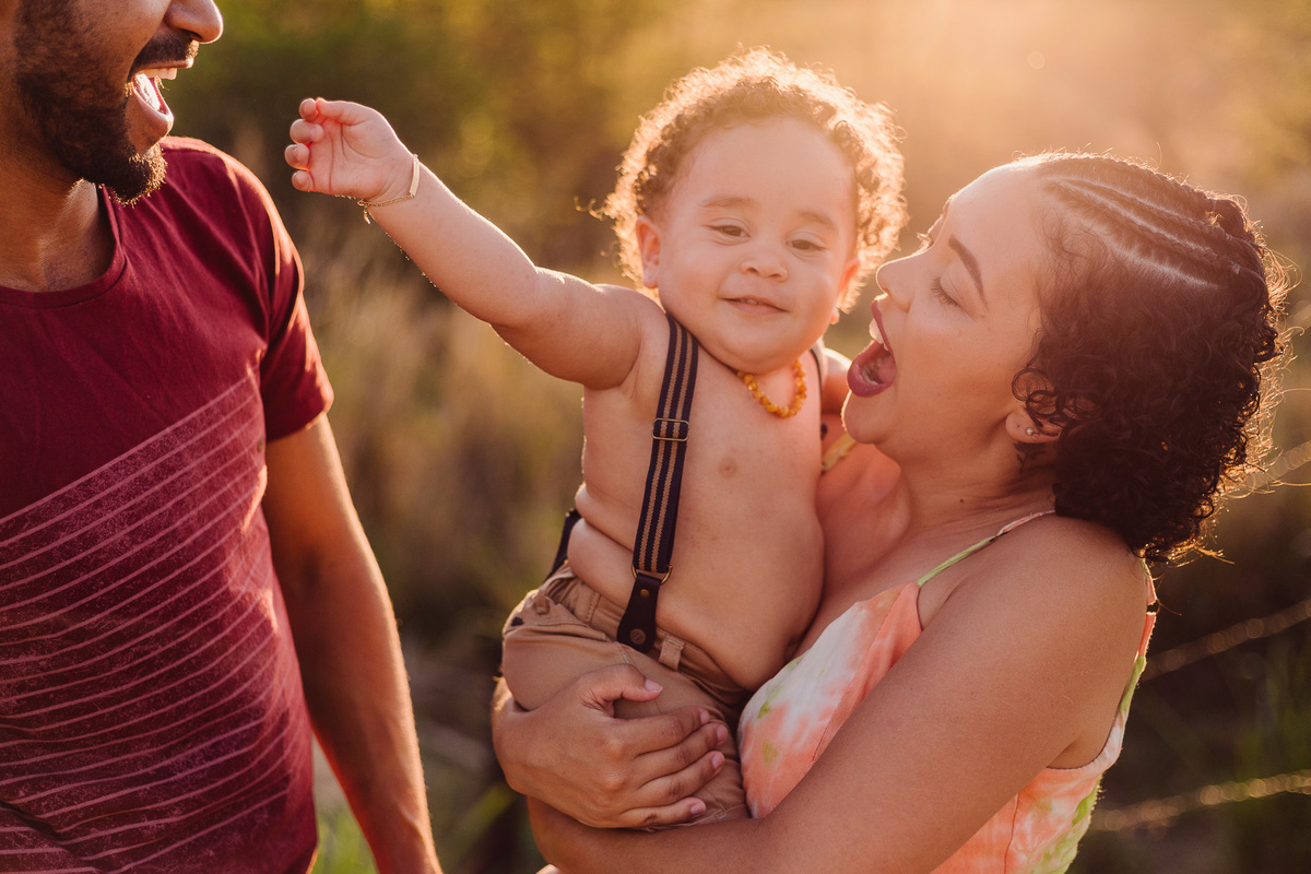 Ensaio fotográfico em família do Joaquim
realizado em Berilo-mg
Fotografo Leandro Sales
Berilo
Virgem da Lapa
José Gonsalves de Minas
Chapada do Norte
Jenipapo de Minas
Araçuaí
Leliveldia
