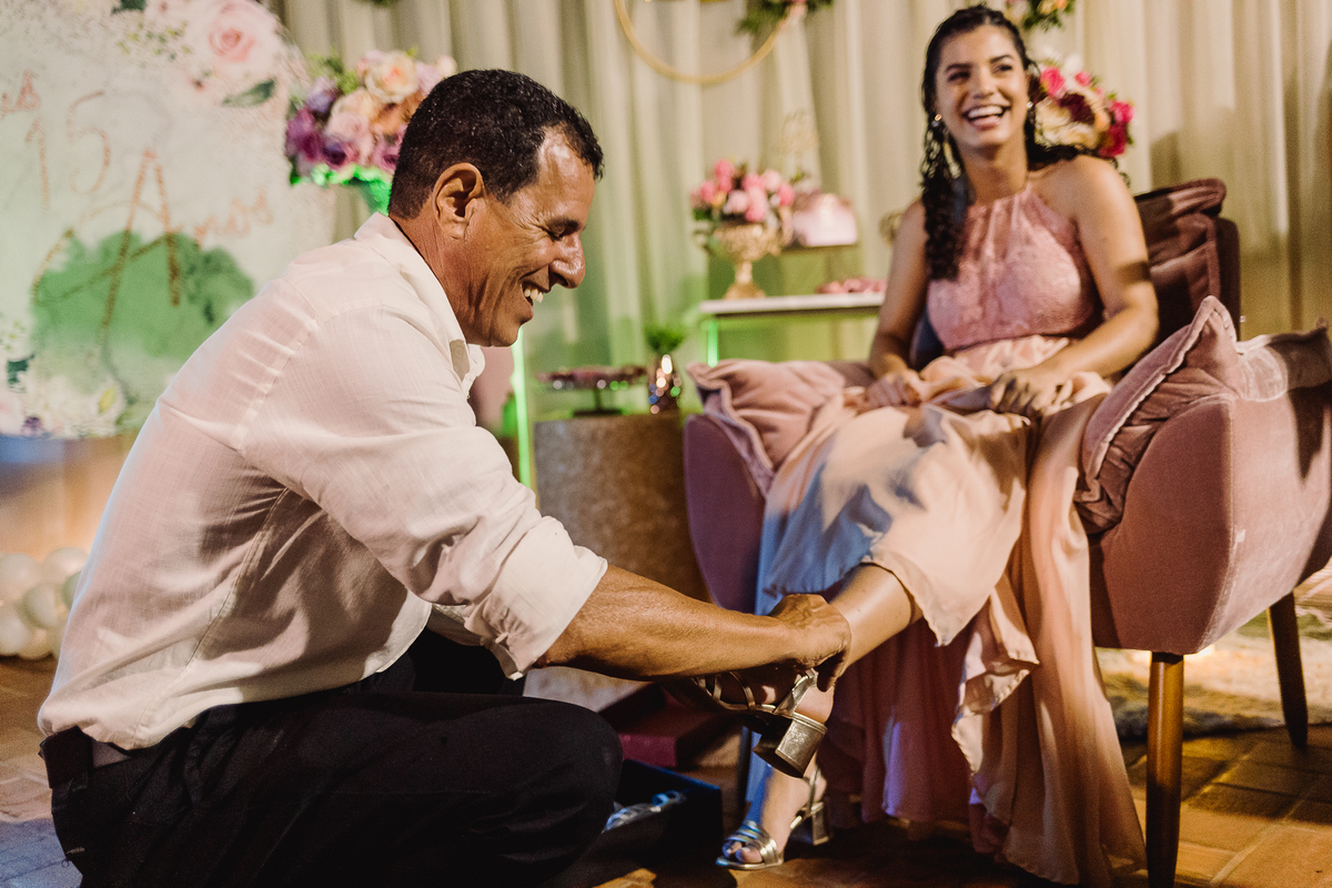 Festa de 15 anos realizada no Recanto Beira Rio em Berilo - MG
Fotografo Leandro Sales Fotografias
Vídeo - Foco Videomakker

Jenipapo de Minas, Francisco Badaró
José Gonsalves de Minas
Chapada do Norte