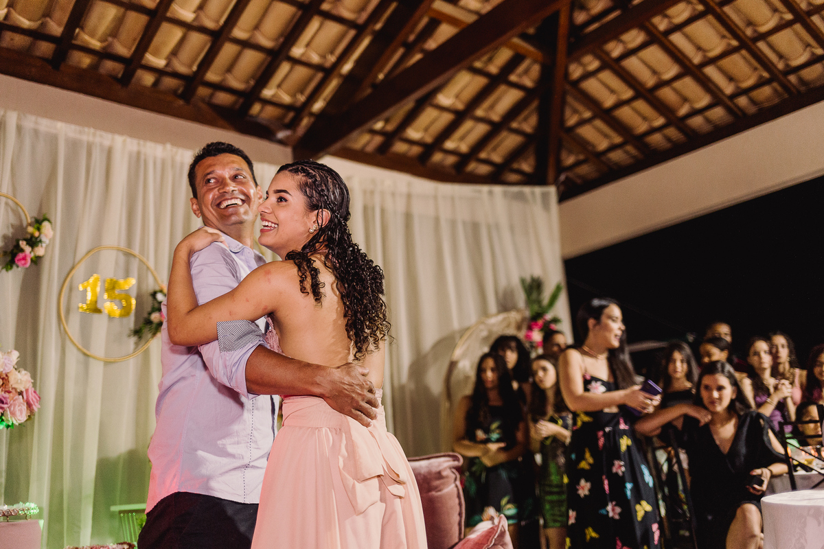 Festa de 15 anos realizada no Recanto Beira Rio em Berilo - MG
Fotografo Leandro Sales Fotografias
Vídeo - Foco Videomakker

Jenipapo de Minas, Francisco Badaró
José Gonsalves de Minas
Chapada do Norte