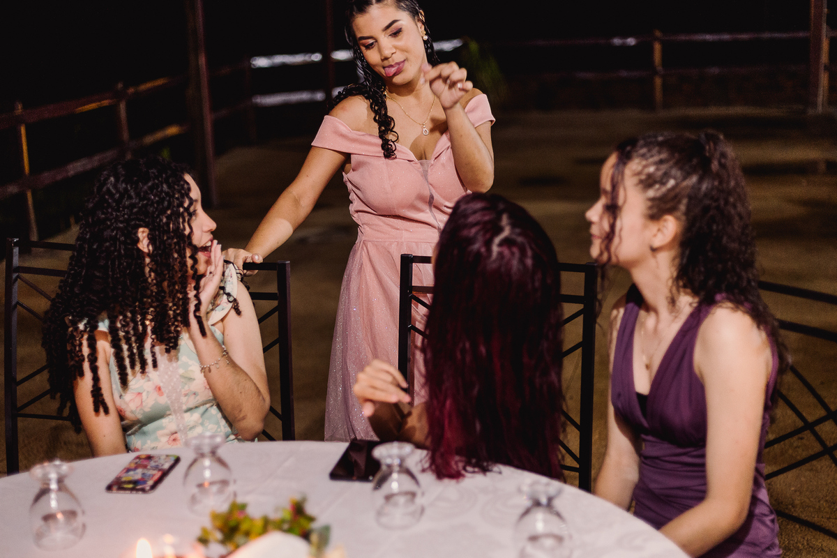 Festa de 15 anos realizada no Recanto Beira Rio em Berilo - MG
Fotografo Leandro Sales Fotografias
Vídeo - Foco Videomakker

Jenipapo de Minas, Francisco Badaró
José Gonsalves de Minas
Chapada do Norte