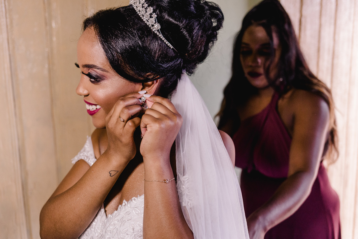 Casamento da Amanda e Luiz Fernando em Chapada do Norte - MG 2022
Fotografo Leandro Sales Fotografias

Berilo
Minas Novas
Jenipapo de Minas
Virgem da Lapa
Araçuaí
José Gonsalves de Minas