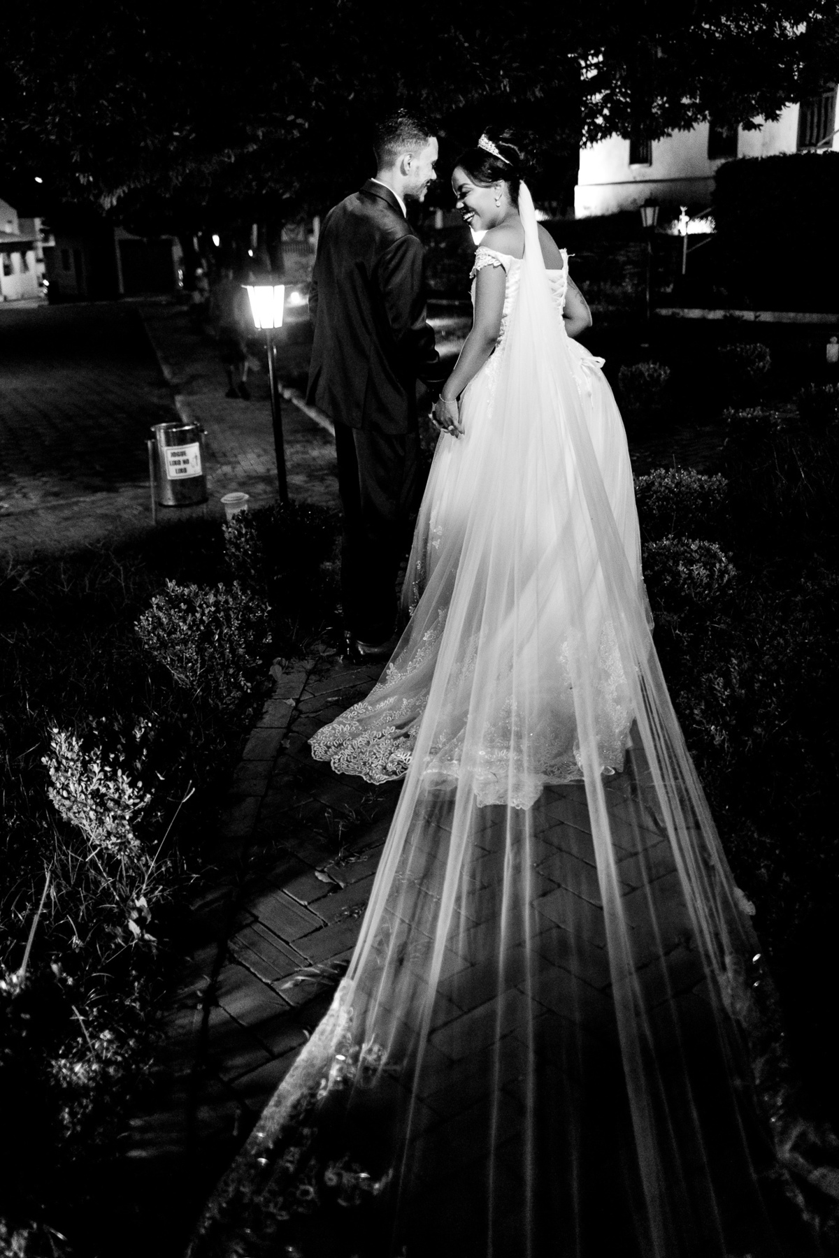 Casamento da Amanda e Luiz Fernando em Chapada do Norte - MG 2022
Fotografo Leandro Sales Fotografias

Berilo
Minas Novas
Jenipapo de Minas
Virgem da Lapa
Araçuaí
José Gonsalves de Minas