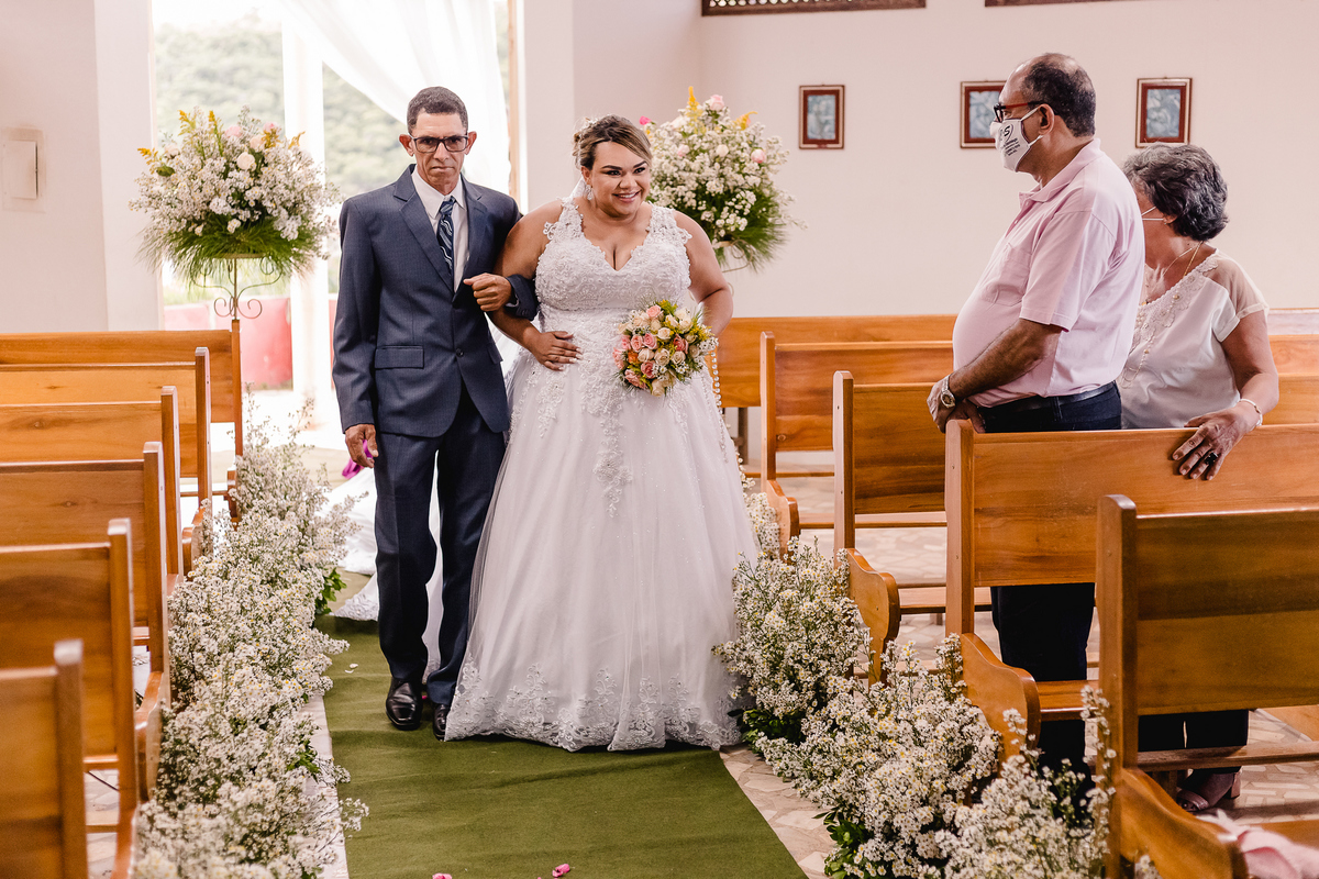 Casamento da Cristiane e José Wilson realizado em Berilo MG -
 Fotografo: Leandro Sales
Igreja de Nossa Senhora de Fátima

Jenipapo de Minas
Minas Novas
Chapada do Norte
José Gonsalves de Minas
Virgem da Lapa