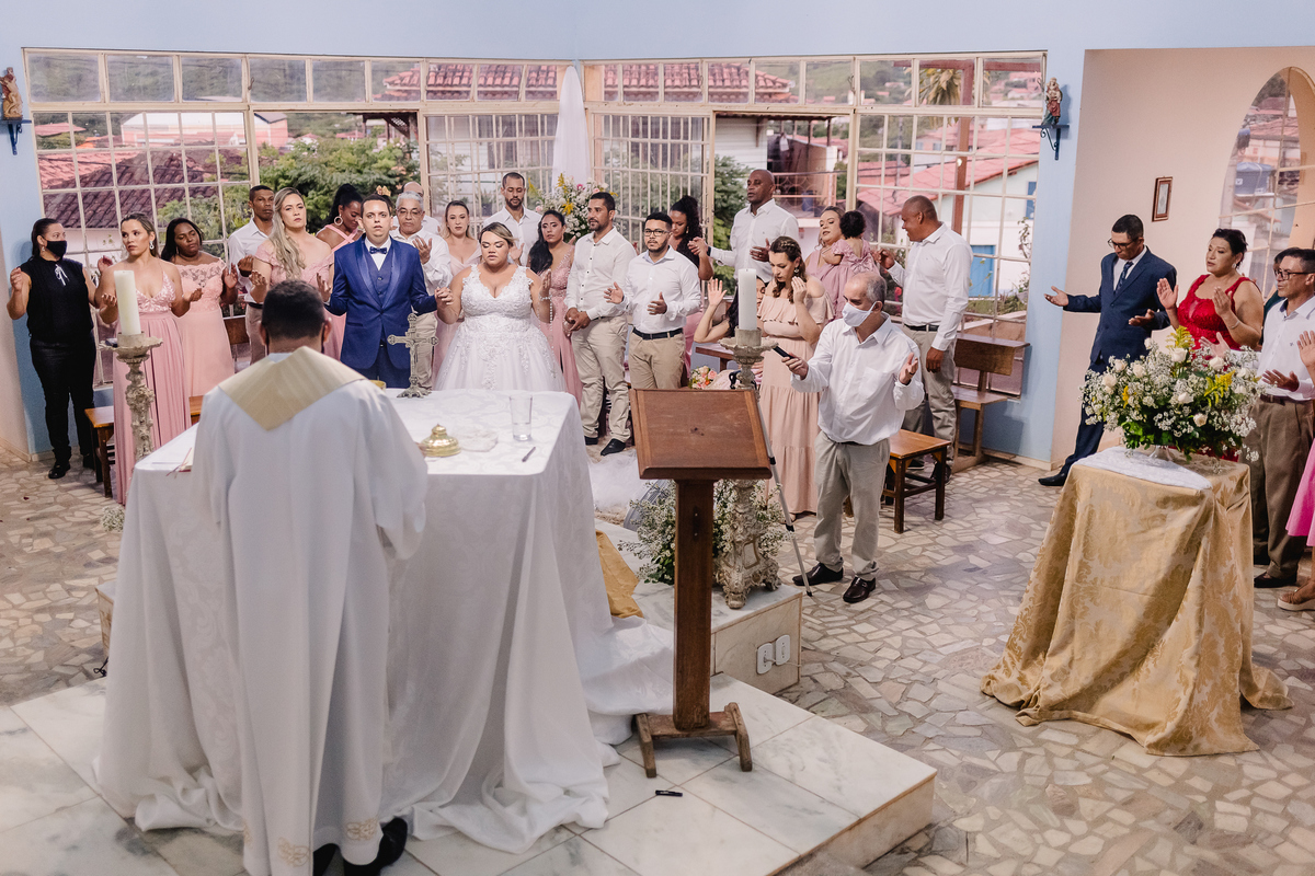 Casamento da Cristiane e José Wilson realizado em Berilo MG -
 Fotografo: Leandro Sales
Igreja de Nossa Senhora de Fátima

Jenipapo de Minas
Minas Novas
Chapada do Norte
José Gonsalves de Minas
Virgem da Lapa