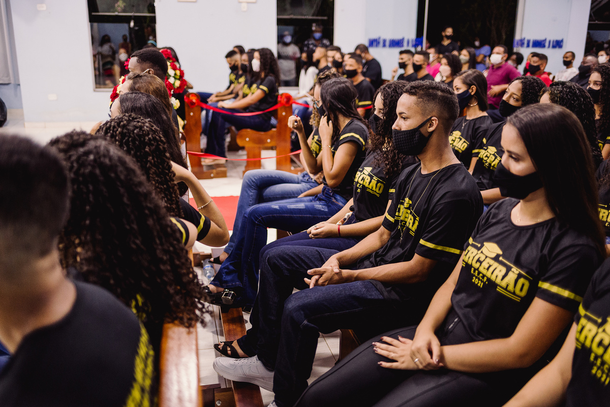 Formatura E.E. Cônego Figueiró 2021 - Francisco Badaró

Fotografo: Leandro Sales
