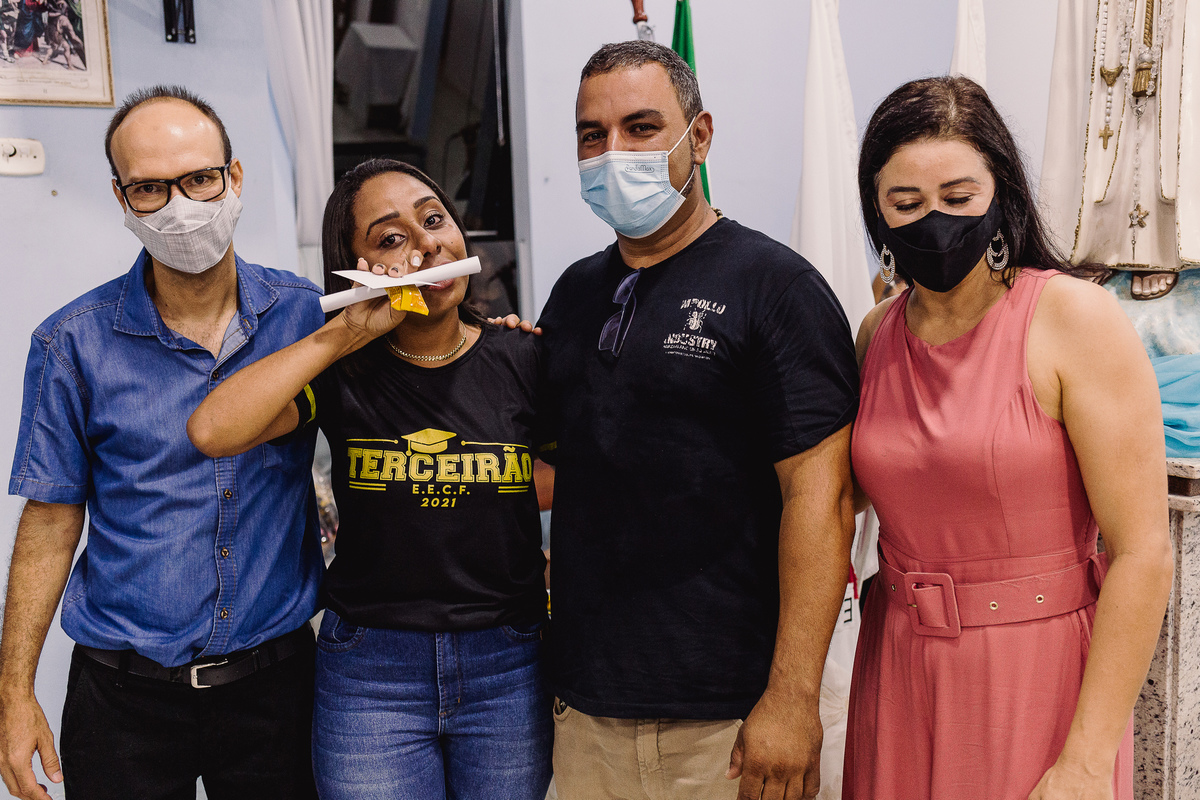 Formatura E.E. Cônego Figueiró 2021 - Francisco Badaró

Fotografo: Leandro Sales
