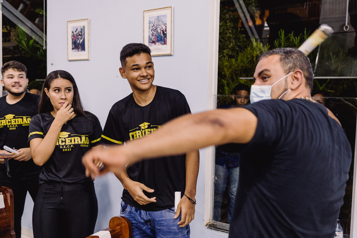 Formatura E.E. Cônego Figueiró 2021 - Francisco Badaró

Fotografo: Leandro Sales
