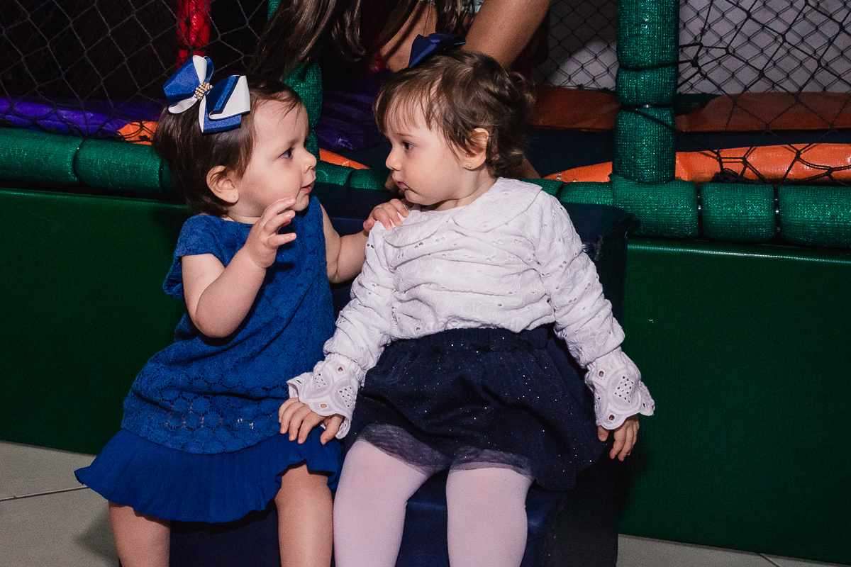 bebês, mundo bita, no buffet Paraíso Kids II, na cidade de Praia Grande, estado de São Paulo 