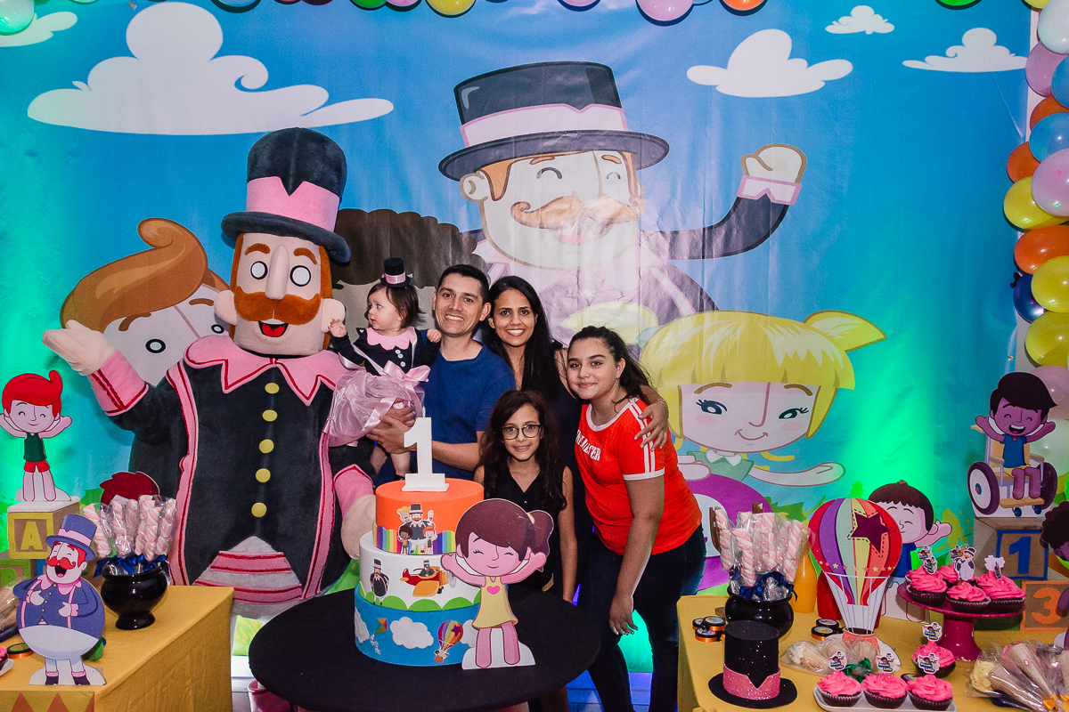 Aniversário infantil com o bita, mundo bita, no buffet Paraíso Kids II, na cidade de Praia Grande, estado de São Paulo 