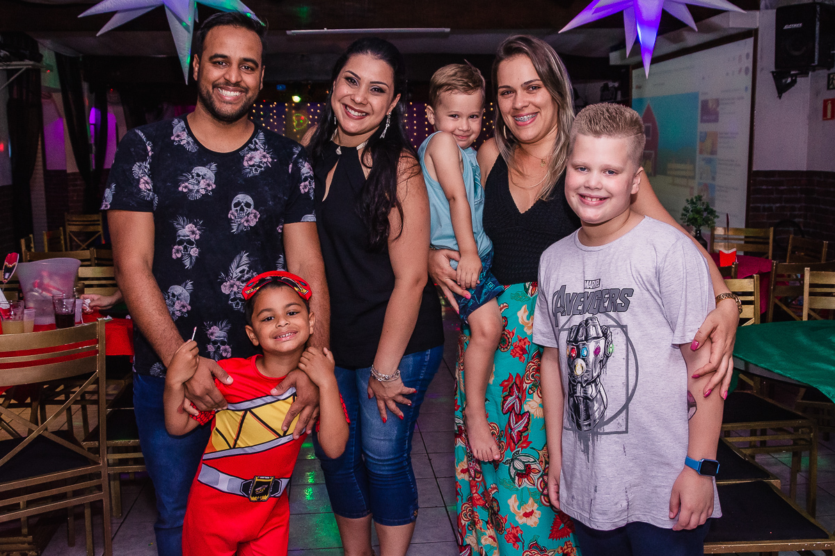 Festa infantil, no buffet Beleléu, na cidade de praia grande, no estado de são paulo