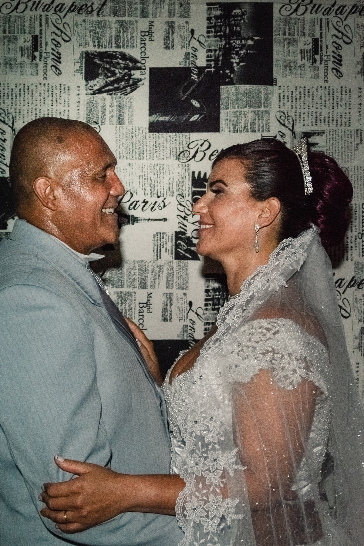 Foto dos noivos, Salão de festas Susi, na cidade de Praia Grande, no estado de São Paulo