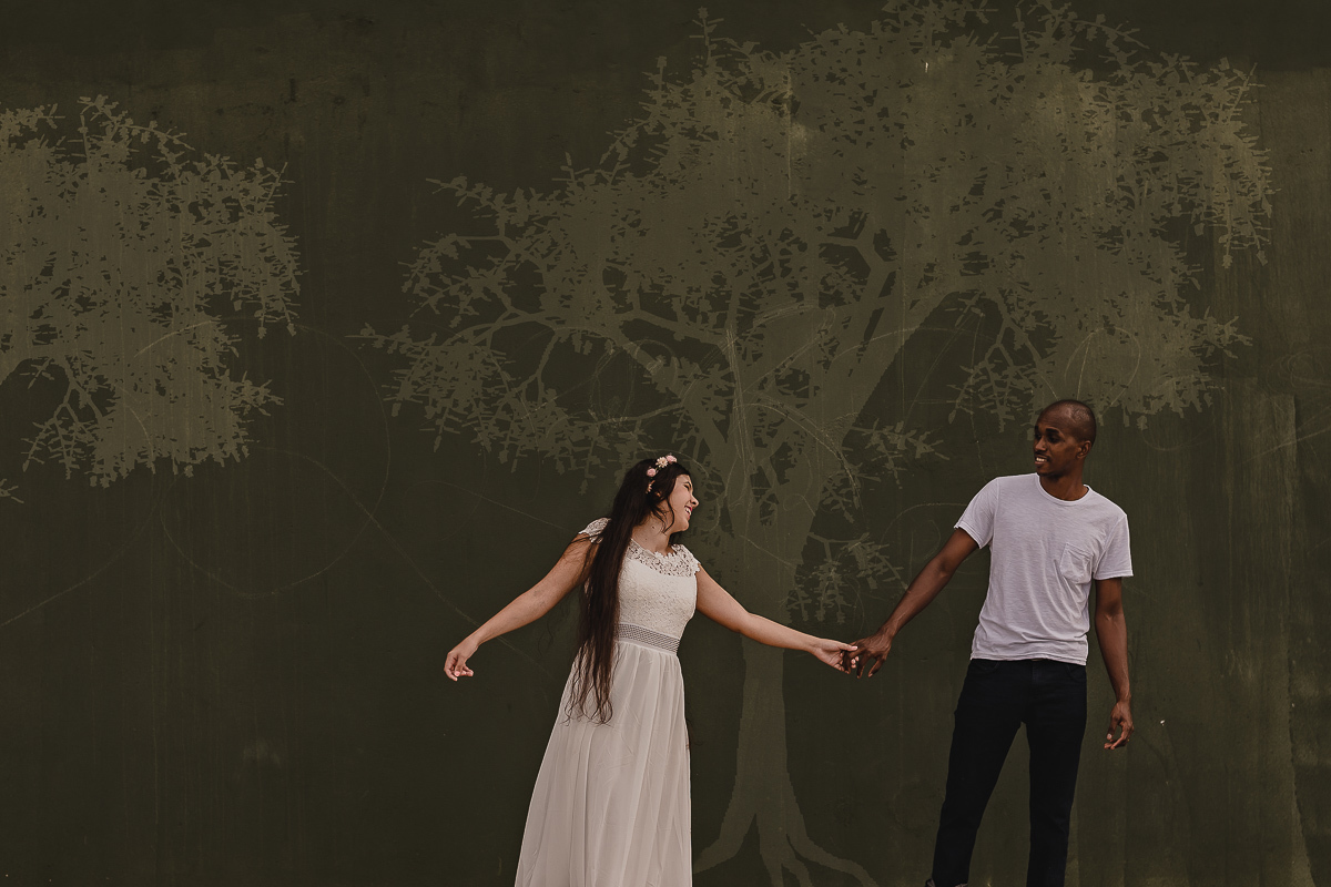 Ensaio pré wedding na praia,  na cidade de Praia Grande, no estado de São Paulo