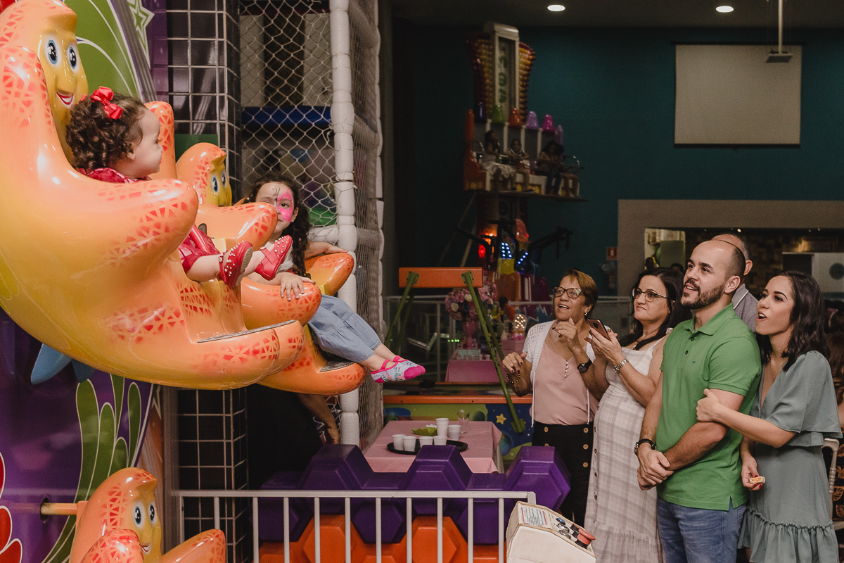 Festa infantil no Buffet Magic Time na cidade de Praia Grande, no estado de São Paulo
