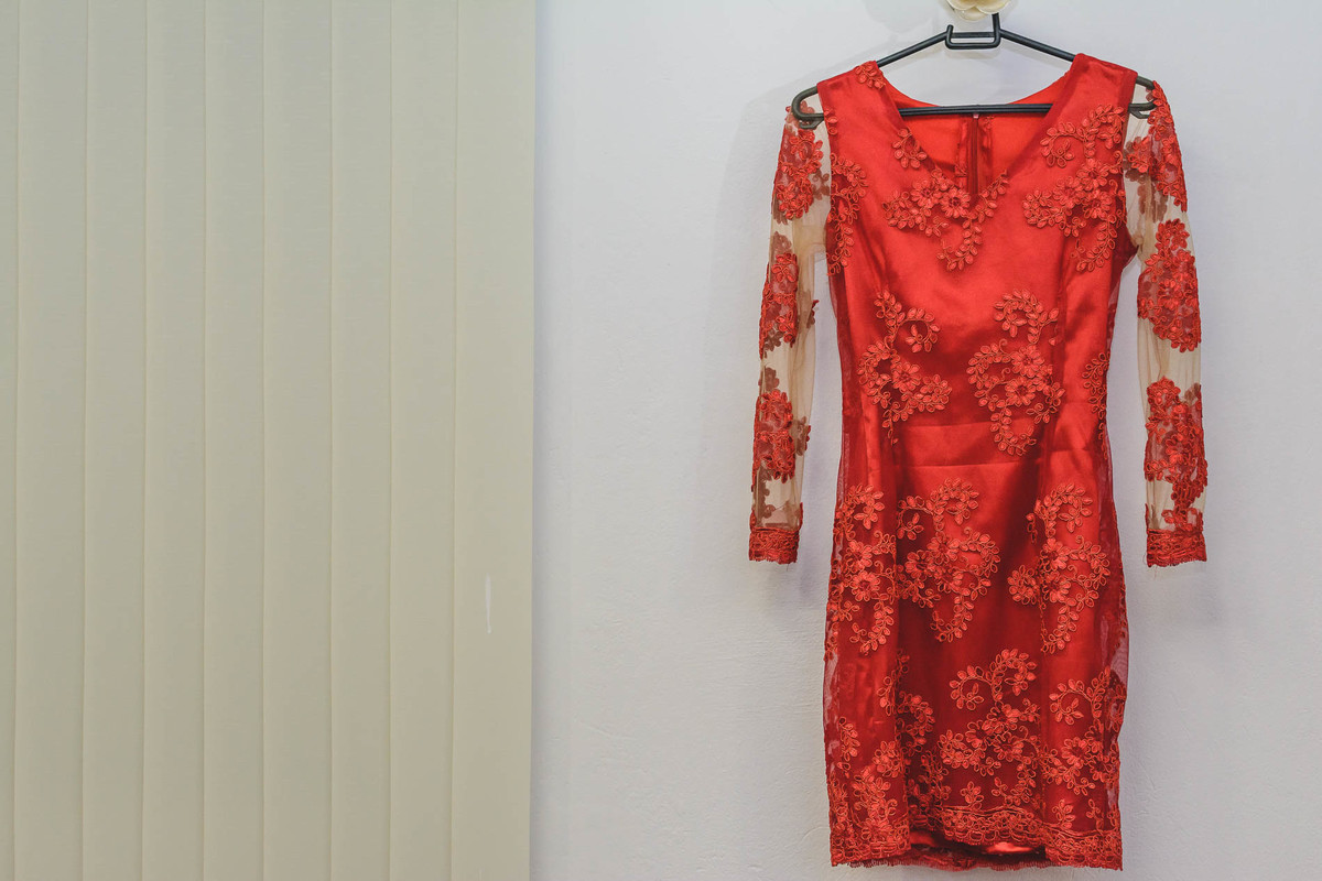 Foto do vestido da recepção de 15 anos - Praia Grande - SP - fotografia Cia P&B Produções 