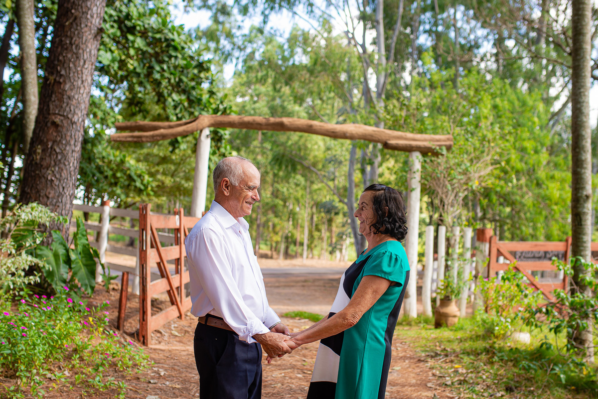 ensaio fotografico casal bodas de ouro fotografia casal pirapozinho presidente prudente bodas de casal 