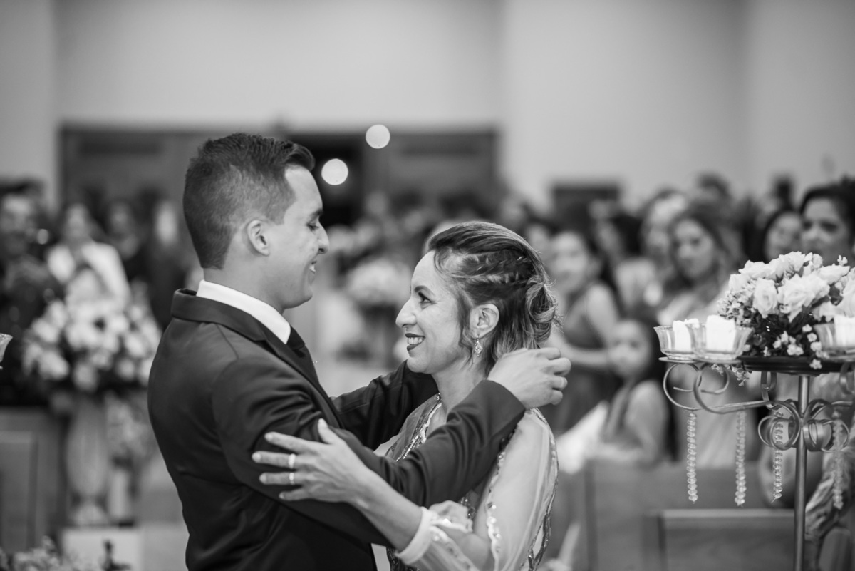 casamento chácara cobec pirapozinho fotos da noiva e fotografia do casamento cerimônia e festa com fotografo de pirapozinho