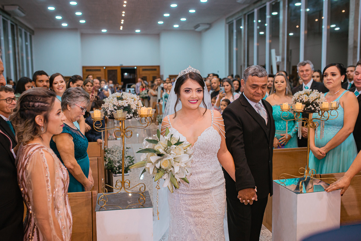 casamento chácara cobec pirapozinho fotos da noiva e fotografia do casamento cerimônia e festa com fotografo de pirapozinho