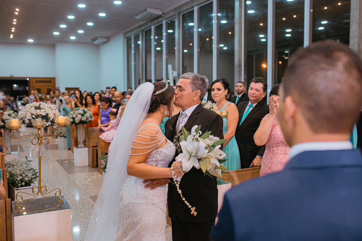casamento chácara cobec pirapozinho fotos da noiva e fotografia do casamento cerimônia e festa com fotografo de pirapozinho