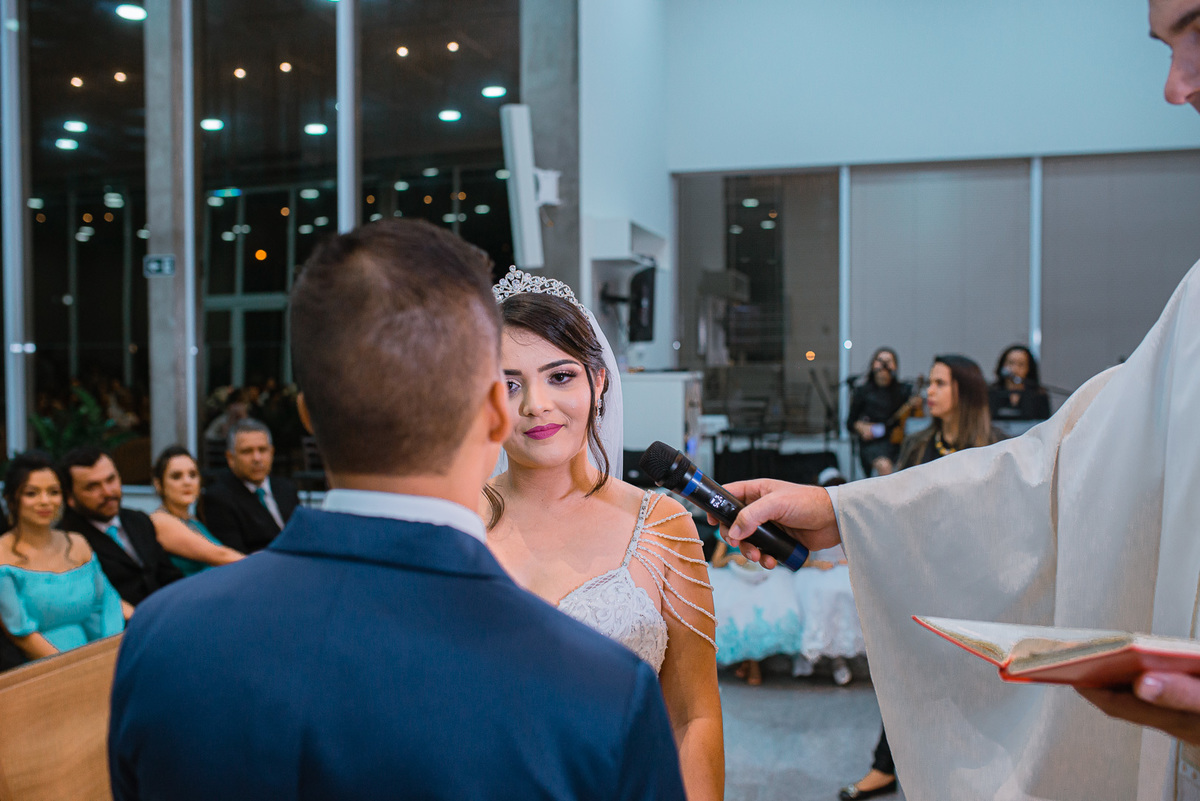 casamento chácara cobec pirapozinho fotos da noiva e fotografia do casamento cerimônia e festa com fotografo de pirapozinho