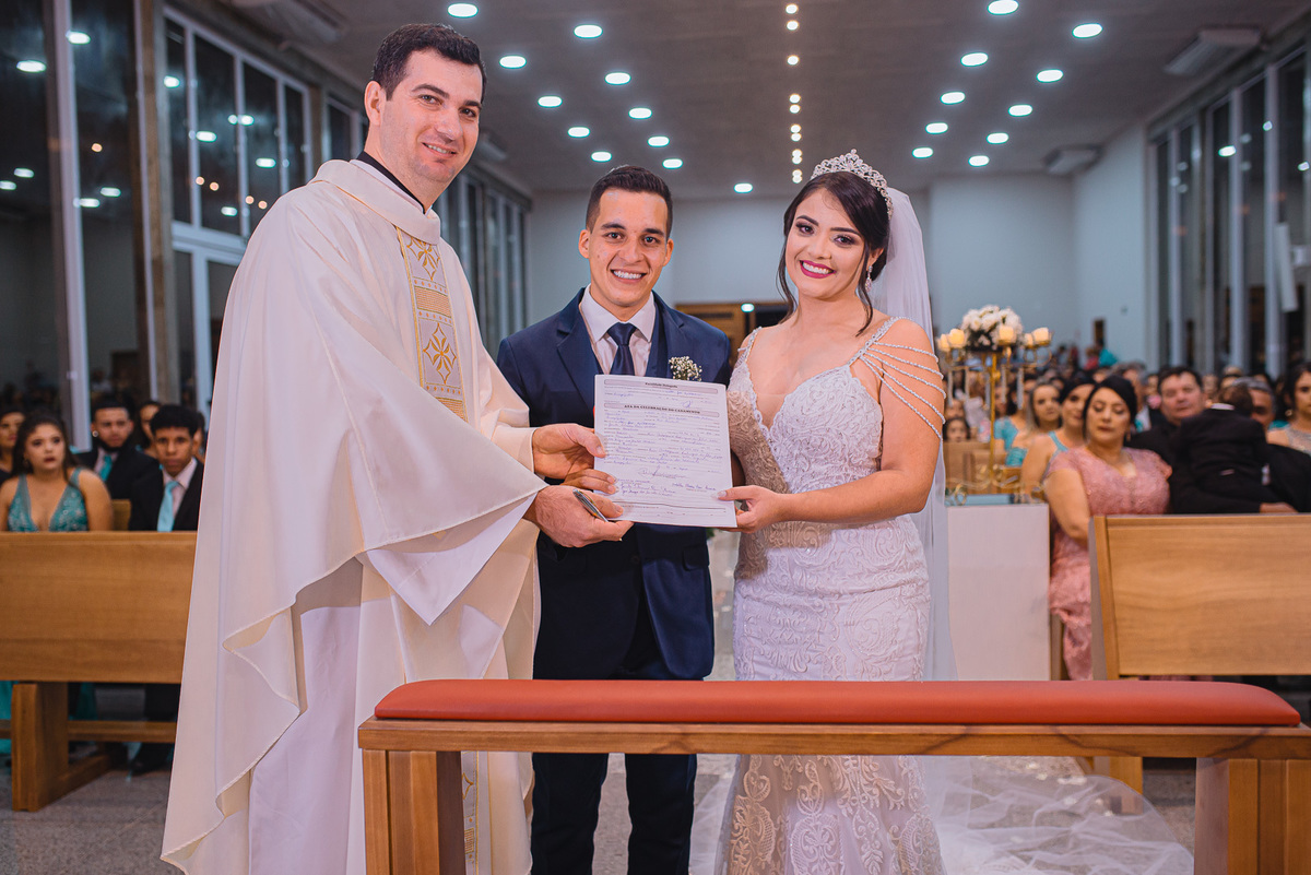 casamento chácara cobec pirapozinho fotos da noiva e fotografia do casamento cerimônia e festa com fotografo de pirapozinho