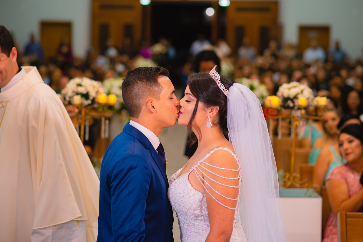 casamento chácara cobec pirapozinho fotos da noiva e fotografia do casamento cerimônia e festa com fotografo de pirapozinho