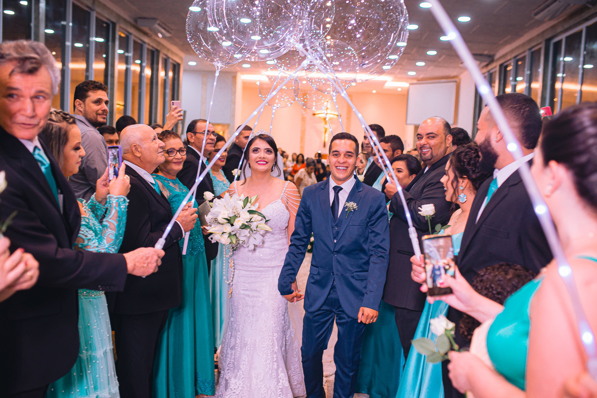 casamento chácara cobec pirapozinho fotos da noiva e fotografia do casamento cerimônia e festa com fotografo de pirapozinho