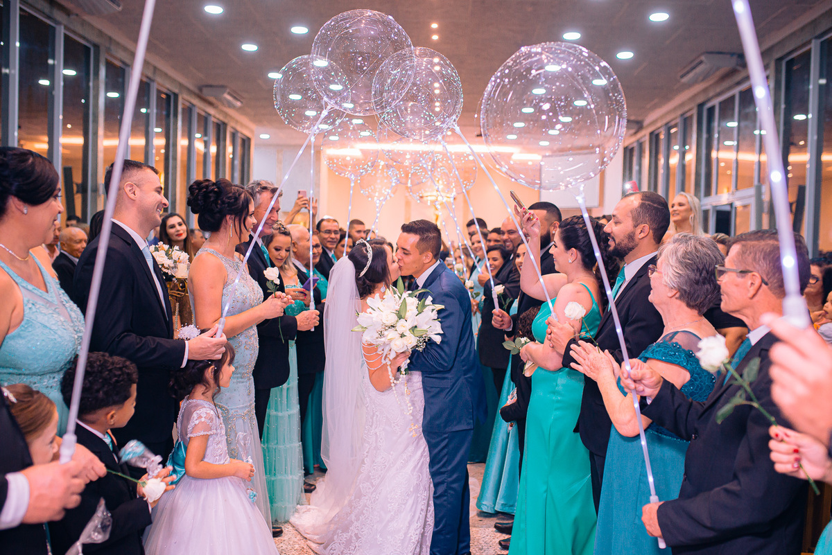 casamento chácara cobec pirapozinho fotos da noiva e fotografia do casamento cerimônia e festa com fotografo de pirapozinho