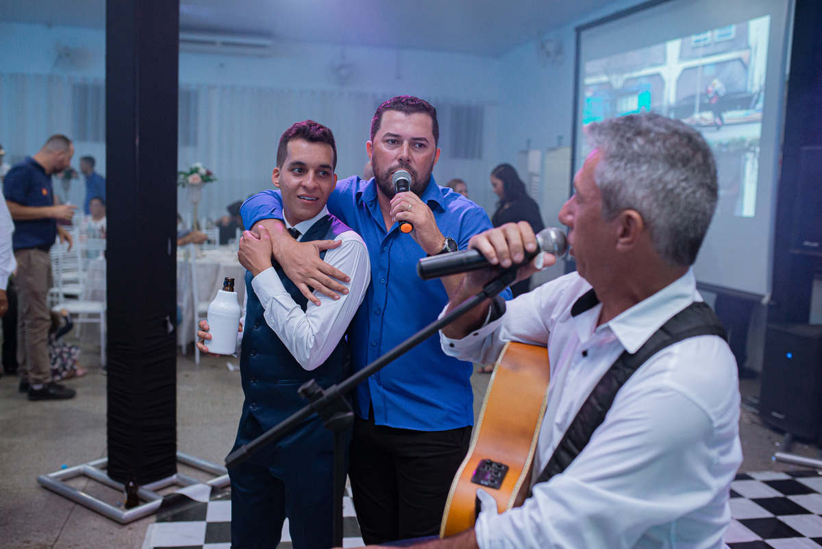 casamento chácara cobec pirapozinho fotos da noiva e fotografia do casamento cerimônia e festa com fotografo de pirapozinho