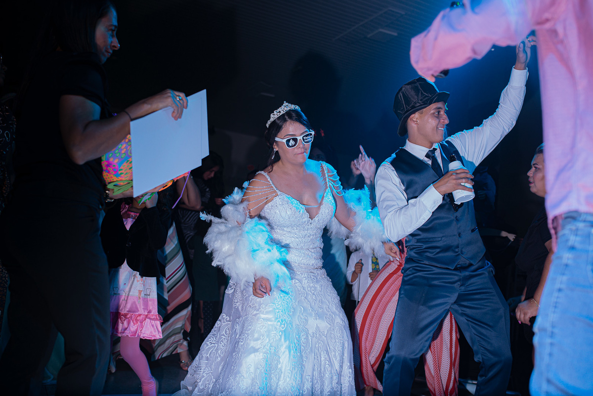 casamento chácara cobec pirapozinho fotos da noiva e fotografia do casamento cerimônia e festa com fotografo de pirapozinho