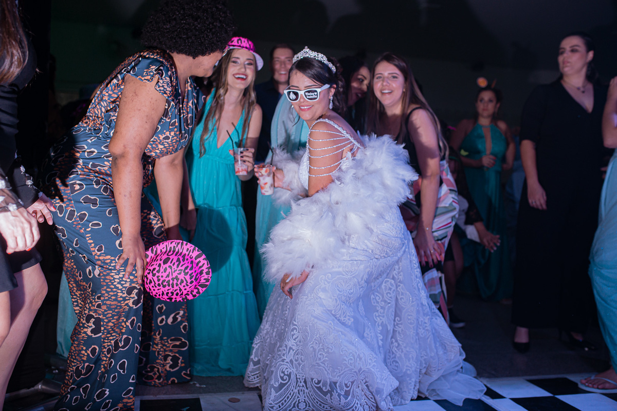 casamento chácara cobec pirapozinho fotos da noiva e fotografia do casamento cerimônia e festa com fotografo de pirapozinho