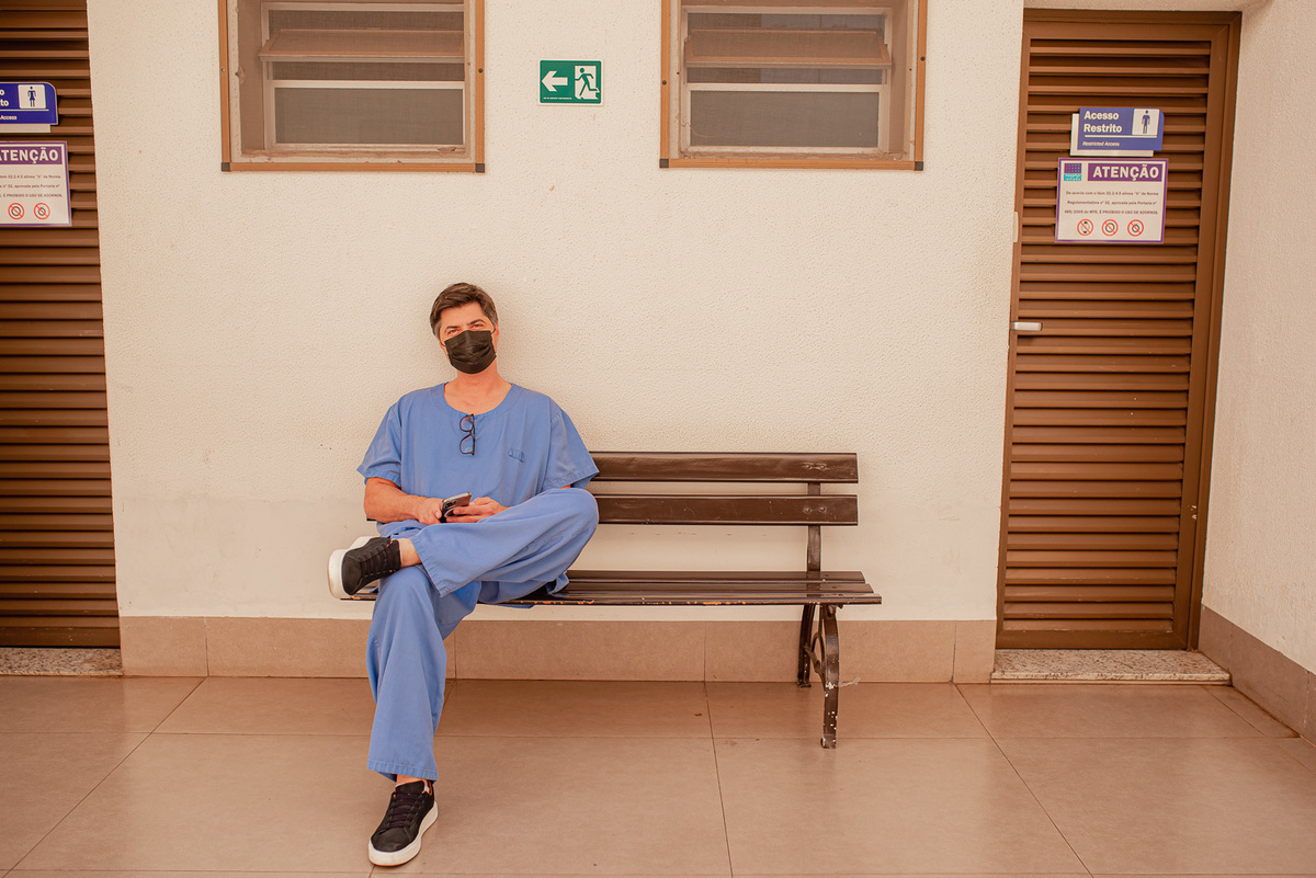 fotografia de parto no hospital iamada foto de parto cesarea gestante nascimento fotografo