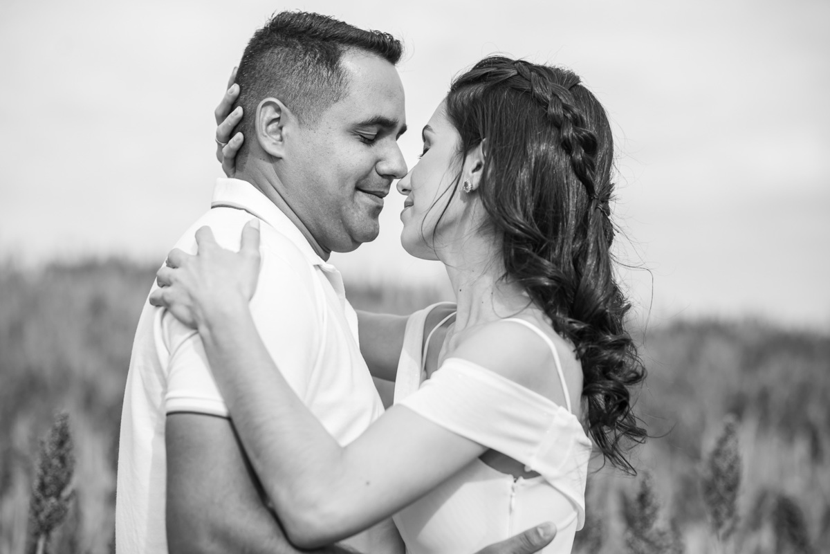 ensaio casal fotografia de casamento ensaio externo precasamento wedding prewedding pirapozinho casamento vestido de noiva ensaio de casal 