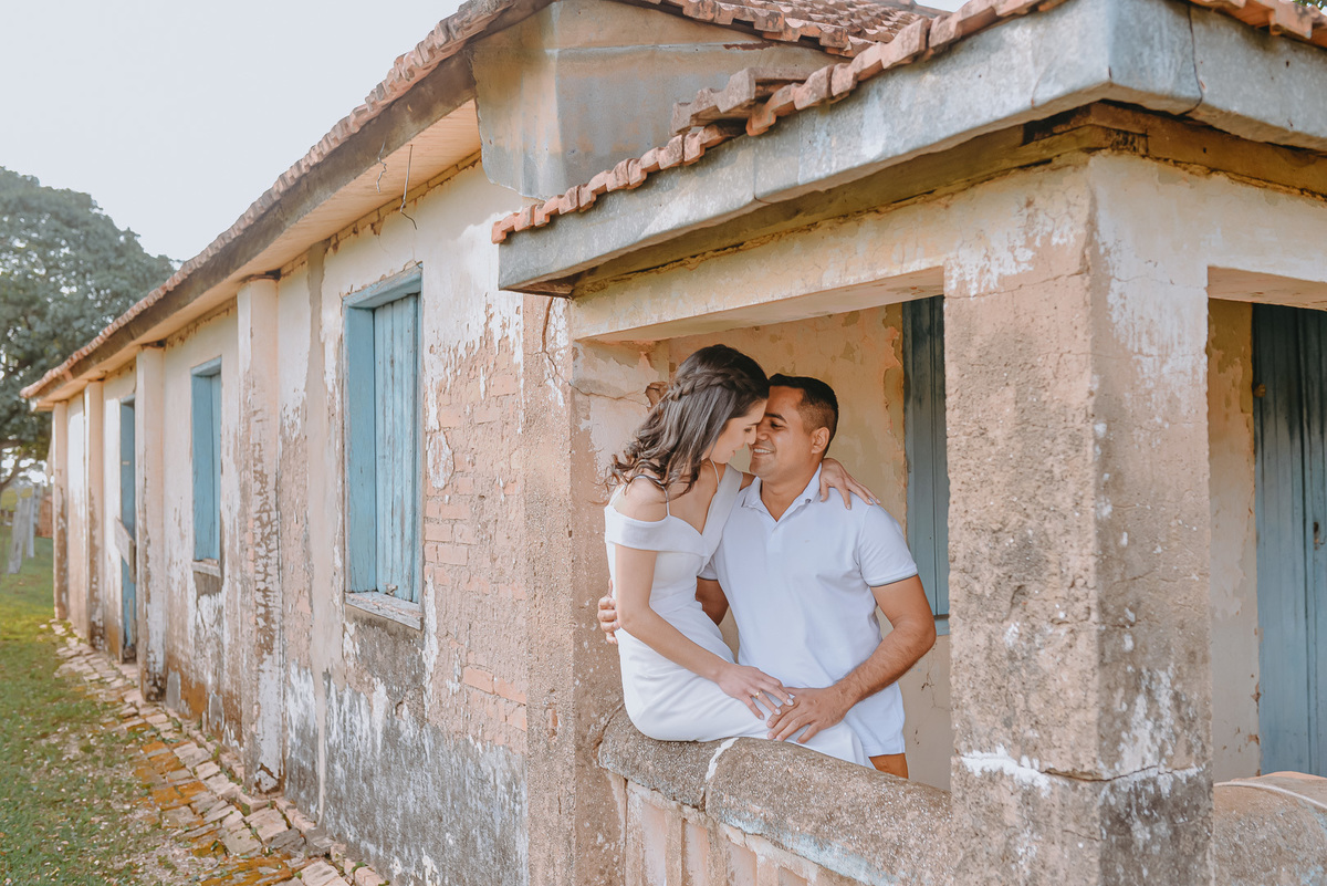 ensaio casal fotografia de casamento ensaio externo precasamento wedding prewedding pirapozinho casamento vestido de noiva ensaio de casal 