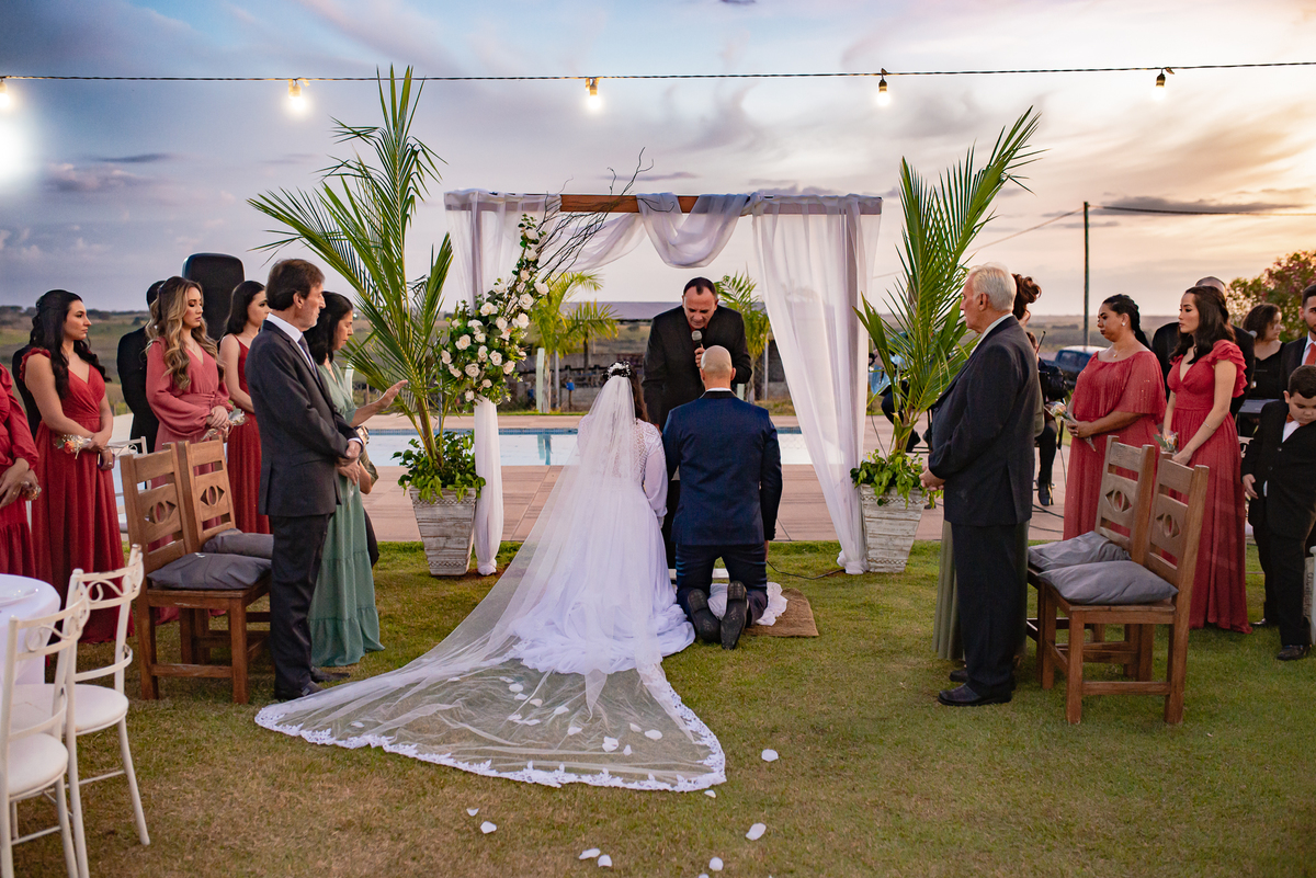 fotografia de casamento noiva noivas casamento campo pirapozinho ensaio prewedding fotosprecasamento makkingoffnoiva casamento decoração de casamento no campo