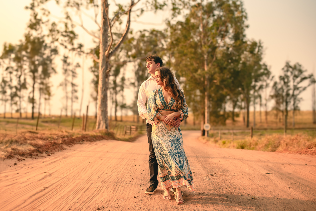 ensaio précasamento fotografia de casamento decoração de casamento noiva noivas Presidente Prudente Pirapozinho fotografosp prewedding vestido de noiva buque de noiva casamento no campo